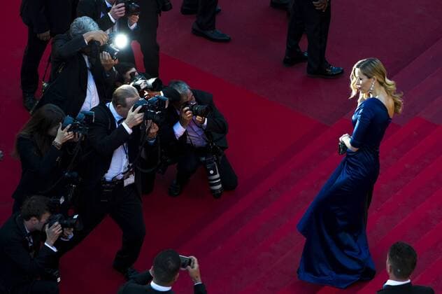 217804 Scanella Starface 2017-05-20 Cannes France 70eme Festival International du Film de Cannes. Montee des Marches du film 120 battements par minute . 70th International Cannes Film Festival. Red Carpet of 120 battements par minute movie. Nemcova, Petra  Copyright: xScanellax STAR_217804_006
