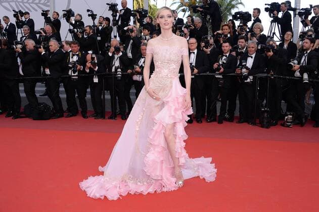 217837 Degun-Paoli Starface 2017-05-21 Cannes France 70eme Festival International du Film de Cannes. Montee des Marches du film The Meyerowitz Stories . 70th International Cannes Film Festival. Red Carpet of The Meyerowitz Stories movie Rocha, Coco  Copyright: xDegun-Paolix STAR_217837_051