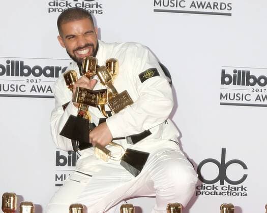 May 21, 2017 - Las Vegas, NV, USA - LAS VEGAS - MAY 21: Drake at the 2017 Billboard Awards Press Room at the T-Mobile Arena on May 21, 2017 in Las Vegas, NV Las Vegas USA - ZUMAb170 20170521_zap_b170_033 Copyright: xKayxBlakex
