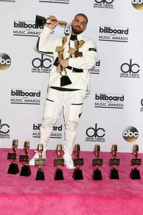 LAS VEGAS - MAY 21: Drake at the 2017 Billboard Awards Press Room at the T-Mobile Arena on May 21, 2017 in Las Vegas, NV  Copyright: xKathyxHutchinsx xIPAx xHutchinsxPhotox