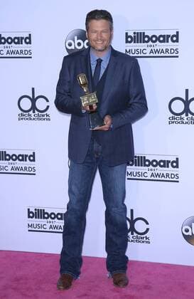 May 21, 2017 - Las Vegas, NV, United States - 21 May 2017 - Las Vegas, Nevada - Blake Shelton. 2017 Billboard Music Awards Press Room at T-Mobile Arena. Photo Credit: MJT AdMedia Las Vegas United States - ZUMAa123 20170521_zaa_a123_459 Copyright: xMjt Admediax