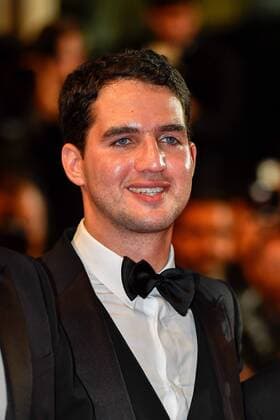 (170526) -- CANNES, May 26, 2017 -- Director of the film Good Time , Benny Safdie, poses for photos on the red carpet for the screening of the film Good Time in competition at the 70th Cannes Film Festival in Cannes, France on May 25, 2017. ) (jmmn) FRANCE-CANNES-70TH CANNES FILM FESTIVAL-IN COMPETITION-GOOD TIME-RED CARPET ChenxYichen 
