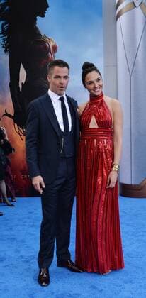 Cast members Chris Pine and Gal Gadot attend the premiere of the motion picture sci-fi fantasy Wonder Woman at the Pantages Theatre in the Hollywood section of Los Angeles on May 25, 2017. Storyline: Before she was Wonder Woman she was Diana, princess of the Amazons, trained warrior. When a pilot crashes and tells of conflict in the outside world, she leaves home to fight a war to end all wars, discovering her full powers and true destiny.  LAP2017052510 JIMxRUYMEN
