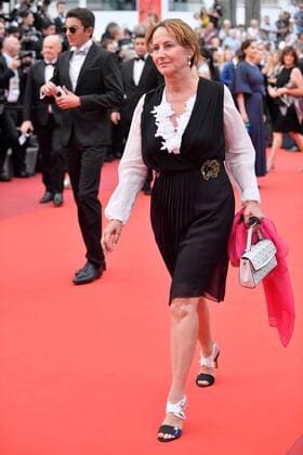 218052 Degun-Paoli Starface 2017-05-26 Etats-Unis 70eme Festival International du Film de Cannes. Montee des Marches du film L amant Double . 70th International Cannes Film Festival. Red Carpet of L amant Double movie . Royal, Ségolène  Copyright: xDegun-Paolix STAR_218052_114
