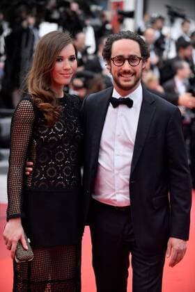 218052 Degun-Paoli Starface 2017-05-26 Etats-Unis 70eme Festival International du Film de Cannes. Montee des Marches du film L amant Double . 70th International Cannes Film Festival. Red Carpet of L amant Double movie . Hollande, Thomas; Broussouloux, Emilie  Copyright: xDegun-Paolix STAR_218052_128