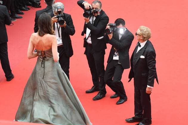 Bilder des Tages 218053 Serge Arnal Starface 2017-05-26 Cannes France 70eme Festival International du Film de Cannes. Montee des Marches du film L amant Double . 70th International Cannes Film Festival. Red Carpet of L amant Double movie . DEGUN - PAOLI Spe Pitanguy, Christina ( Chris )  Copyright: xSergexArnalx xStarfacex STAR_218053_009