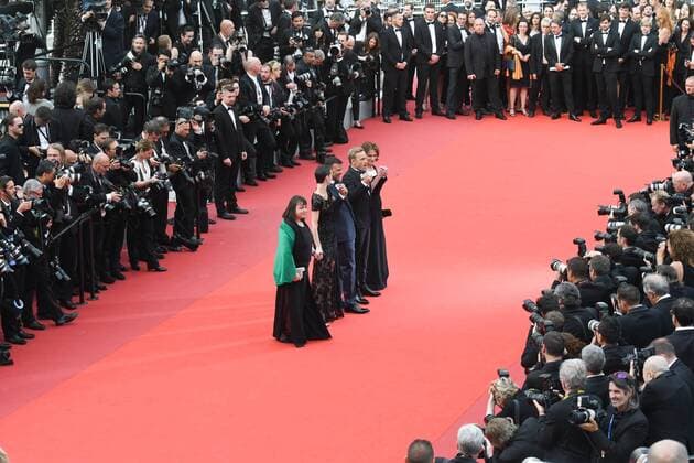 218053 Serge Arnal Starface 2017-05-26 Cannes France 70eme Festival International du Film de Cannes. Montee des Marches du film L amant Double . 70th International Cannes Film Festival. Red Carpet of L amant Double movie . DEGUN - PAOLI Spe Ozon, François; Bisset, Jacqueline; Renier, Jeremie; Boyer, Myriam; Vacth, Marine  Copyright: xSergexArnalx xStarfacex STAR_218053_011