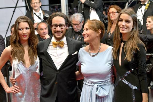 Cannes - Premiere You were never really here 218080 Degun-Paoli Starface 2017-05-27 Cannes France 70eme Festival International du Film de Cannes. Montee du film You were never really here . 70th Intenational Cannes Film Festival. Red Carpet for You were never really here movie . Royal, Ségolène; Hollande, Thomas; Broussouloux, Emilie  Copyright: xDegun-Paolix STAR_218080_006