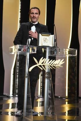 218098 Serge Arnal Starface 2017-05-28 Cannes France 70eme Festival International du Film de Cannes. Ceremonie. 70th International Cannes Film Festival. Closing ceremony Phoenix, Joaquin  Copyright: xSergexArnalx xStarfacex STAR_218098_023
