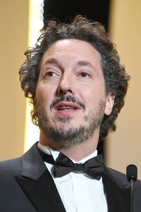 218098 Serge Arnal Starface 2017-05-28 Cannes France 70eme Festival International du Film de Cannes. Ceremonie. 70th International Cannes Film Festival. Closing ceremony Gallienne, Guillaume  Copyright: xSergexArnalx xStarfacex STAR_218098_056