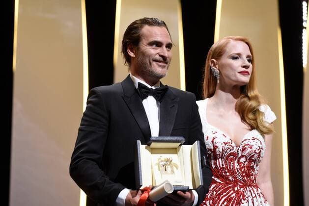 Joaquim Phoenix - Jessica Chastain CINEMA : 70 eme Festival de Cannes - ceremonie de cloture - 28 05 2017 LOICThebaud Panoramic 