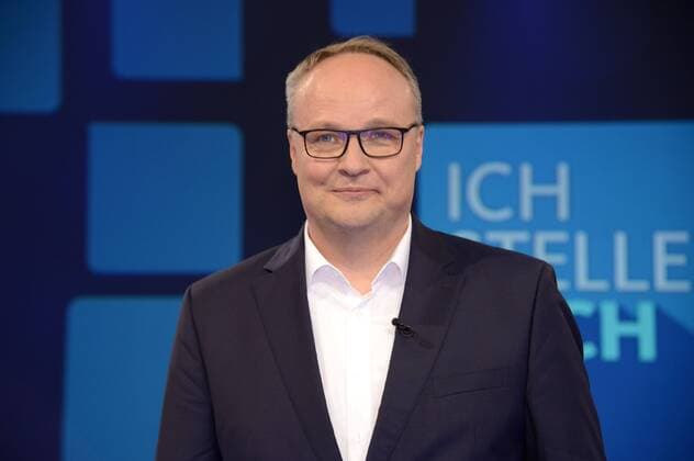 Oliver Welke bei der Aufzeichnung der WDR-Talkshow Ich stelle mich im WDR-Studio BS 4. Köln, 30.05.2017 Foto:xJ.xKrickx xFuturexImage