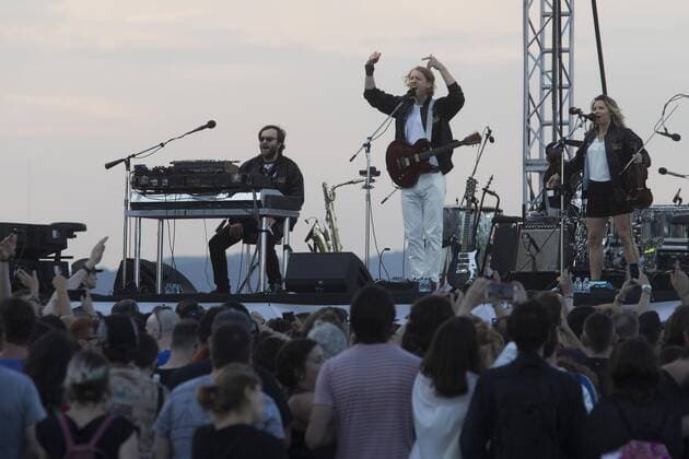 The Canadian music band Arcade Fire performs as a surprise during the Primavera Sound Music Festival in Barcelona, Catalonia, 01 July 2017. Miguel, Solange and Bon Iver are some of the main artists of the day that offers 226 performances during the four days that the festival lasts. PRIMAVERA SOUND MUSIC FESTIVAL !ACHTUNG: NUR REDAKTIONELLE NUTZUNG!  Copyright: xMARTAxPEREZx BCN001 20170602-636319587243231083