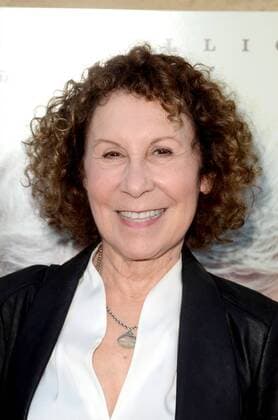 LOS ANGELES - JUN 5: Rhea Perlman at The Hero Premiere at the Egyptian Theater on June 5, 2017 in Los Angeles, CA  Copyright: xHPAx xIPAx xHutchinsxPhotox