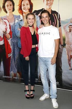 Lina Larissa Strahl und Louis Held bei der Preisverleihung von Gold und Platin DVDs für den Kinofilm Bibi & Tina: Tohuwabohu Total im Atelier. Berlin, 06.06.2017 Foto:xA.xBuggex xFuturexImage