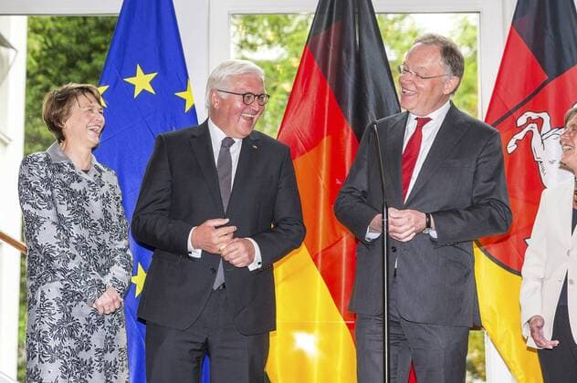 Frank-Walter Steinmeier mit Gattin Elke Büdenbender und Stephan Weil und Gattin Rosemarie Kerkow-Weil in der Niedersächsischen Staatskanzlei im Rahmen seines Antrittsbesuchs in Niedersachen. Hannover, 07.06.2017 Foto:xU.xStammx xFuturexImage