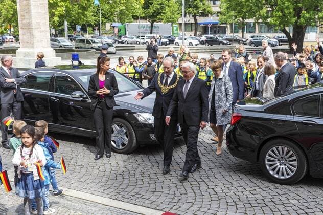 Frank-Walter Steinmeier mit Gattin Elke Büdenbender und Stefan Schostok im Neuen Rathaus im Rahmen seines Antrittsbesuchs in Niedersachen. Hannover, 07.06.2017 Foto:xU.xStammx xFuturexImage