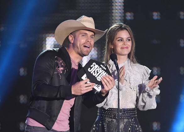 June 7, 2017 - Nashville, TN, USA - 07 June 2017 - Nashville, Tennessee - Rachel Bilson, Dustin Lynch. 2017 CMT Music Awards held at Music City Center. Photo Credit: AdMedia Nashville USA - ZUMAa123 20170607_zaa_a123_190 Copyright: xLauraxFarrx