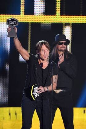 Bilder des Tages June 7, 2017 - Nashville, TN, USA - 07 June 2017 - Nashville, Tennessee - Keith Urban, Kid Rock. 2017 CMT Music Awards held at Music City Center. Photo Credit: AdMedia Nashville USA - ZUMAa123 20170607_zaa_a123_523 Copyright: xLauraxFarrx