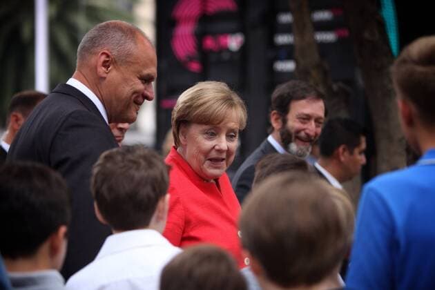 German Chancellor Angela Merkel visits the PopUp Festival, an event that celebrates business, culture and technology, in Mexico City, Mexico, 10 June 2017. Merkel is on an official visit to Mexico as part of her Latin American tour in a bid to gain support in trade, protecting the climate and managing migration prior to the G20 summit in Hamburg, Germany. German Chancellor Angela Merkel in Mexico !ACHTUNG: NUR REDAKTIONELLE NUTZUNG!  Copyright: xSASHENKAxGUTIERREZx MEX11 20170610-636327272723034741