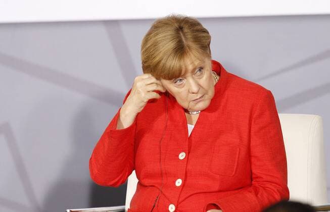 German Chancellor Angela Merkel takes part in a meeting with business people from Mexico and Germany in Mexico City, Mexico, 10 June 2017. Mexican President Enrique Pena Nieto also attended the meeting. Merkel and Pena Nieto take part in a meeting with business people from Mexico and Germany !ACHTUNG: NUR REDAKTIONELLE NUTZUNG!  Copyright: xJorgexNunezx MEX20 20170611-636327389394606716