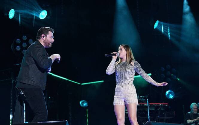 June 10, 2017 - Nashville, Tennessee, United States - 10 June 2017 - Nashville, Tennessee - Chris Young, Cassadee Pope. 2017 CMA Music Festival Nightly Concert held at Nissan Stadium. Photo Credit: Laura Farr AdMedia Nashville United States - ZUMAa123 20170610_zaa_a123_485 Copyright: xLauraxFarr Admediax