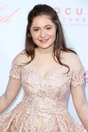 Emma Kenney bei der The Beguiled Film Premiere am 12.06.2017 in Los Angeles The Beguiled Los Angeles Premiere in Los Angeles, 2017 