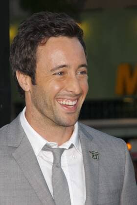 Alex O Loughlin at the Los Angeles Premiere of WHITEOUT held at the Mann s Village Theater in Westwood area of Los Angeles, CA on Wednesday, September 9, 2009.  Copyright: xPedroxUlayan PRPPx Alex_Oloughlin01_9909