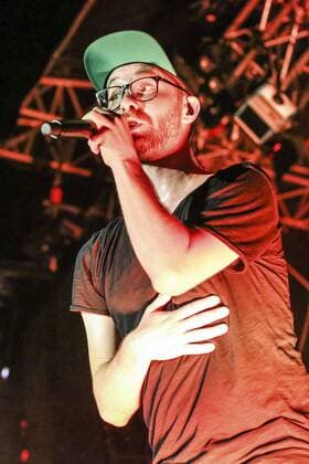 Mark Forster live auf dem Love Music Festival 2017 im Elbauenpark. Magdeburg, 17.06.2017 Foto:xM.xPatzigx xFuturexImage