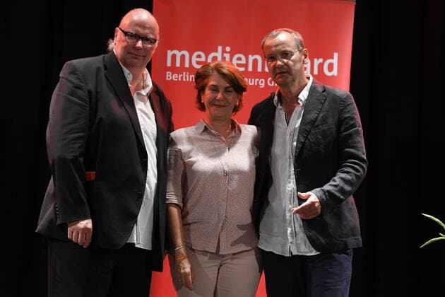 Christian Berg, Kirsten Niehuus, Knut Elstermann zum 19. Mal wurde der Kinoprogrammpreis Berlin-Brandenburg verliehen. Mit insgesamt 432.500 Euro wurden im City Kino Wedding das vielfaeltige Engagement und die innovative Programmgestaltung in 48 Filmtheatern - 32 in Berlin und 16 in Brandenburg - geehrt in Berlin am 20.06.2017