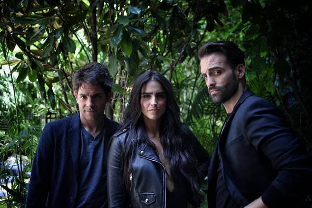 Mexican actors Jose Maria de Tavira (L), Barbara de Regil (C) and Antonio de Ganoa (R), protagonists of the soap opera Rosario Tijeras pose during an interview with Efe in Mexico City, Mexico, 20 June 2017. The Mexican soap opera is based on the story of a Colombian murderer who according to De Regil is not a damsel in distress . The protagonists of the soap opera Rosario Tijeras speak in Mexico !ACHTUNG: NUR REDAKTIONELLE NUTZUNG!  Copyright: xSASHENKAxGUTIÉRREZx MEX020 20170621-636336007285413955