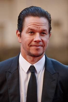 Actor Mark Wahlberg arrives on the red carpet at the Transformers The Last Knight movie premiere on June 20, 2017 in Chicago.  CHI2017062009 JOHNxGRESS