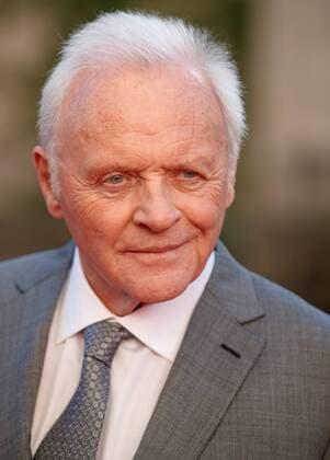Actor Anthony Hopkins arrives on the red carpet at the Transformers The Last Knight movie premiere on June 20, 2017 in Chicago.  CHI2017062013 JOHNxGRESS