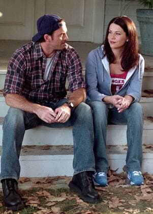 Studio Publicity Still from Gilmore Girls Episode Name: Red Light on Wedding Night Scott Patterson, Lauren Graham 2001 photo credit: Richard Cartwright Los Angeles CA Copyright: xAPCx 308471584
