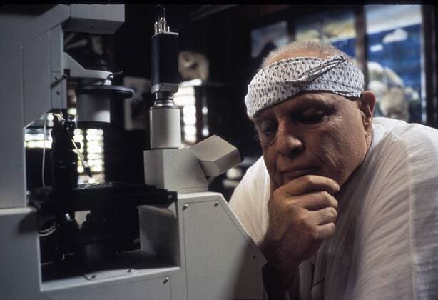 Film Still from The Island of Dr. Moreau Marlon Brando © 1996 New Line Cinema Photo Credit: Peter Sorel  31042137