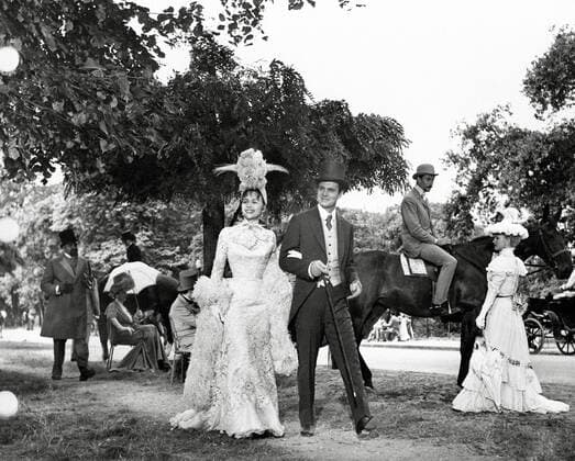 Leslie Caron, Louis Jourdan Gigi 1958 MGM  Copyright: xHAx 31316_085