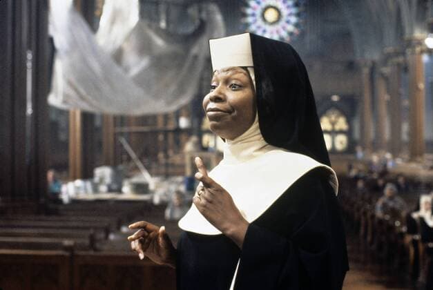Film still or Publicity still from Sister Act Whoopi Goldberg © 1992 Touchstone Pictures Photo Credit: Suzanne Hanover Los Angeles CA  Copyright: xAPCx 31487_249