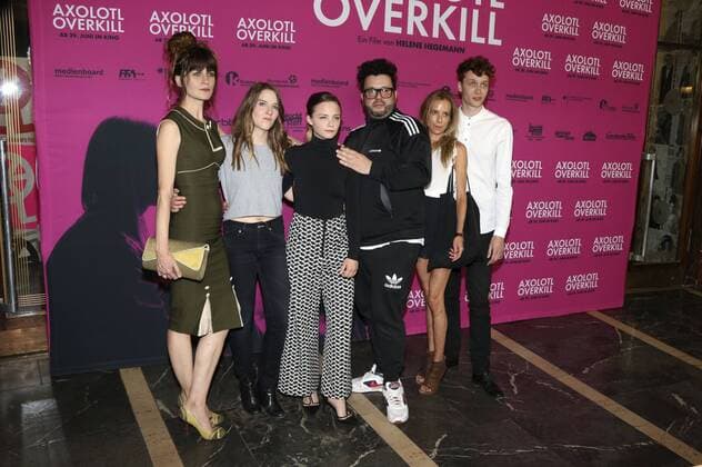 Arly Jover, Helene Hegemann, Jasna Fritzi Bauer, Oliver Polak und Julius Feldmeier bei der Premiere des Kinofilms Axolotl Overkill in der Volksbühne. Berlin, 21.06.2017 Foto:xA.xBuggex xFuturexImage