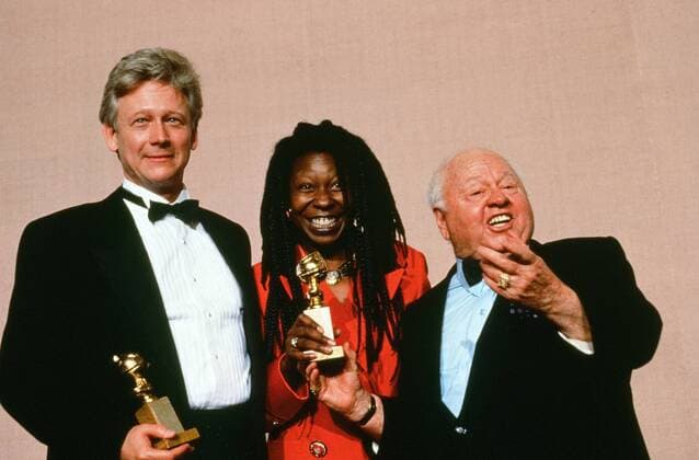 Whoopi Goldberg and Mickey Rooney at the 48th Annual Golden Globe Awards, 1991 © JRC The Hollywood Archive - All Rights Reserved Hollywood CA USA  Copyright: xJ.xCummingsx 32557_180JRC