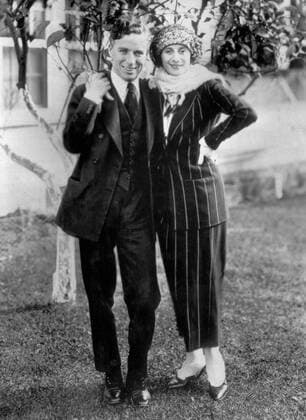 Charles Chaplin with Russian ballerina Anna Pavlova, circa 1922 Hollywood CA USA  Copyright: xThexLegacyxCollectionx 32603_302THA