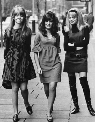Jane Asher, Geraldine Moffat and Wendy Hall, 1967 © JRC The Hollywood Archive - All Rights Reserved Hollywood CA USA  Copyright: xR.xCummingsx 32633_810JRC