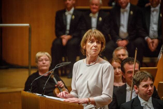 DEU, Deutschland, Nordrhein-Westfalen, Köln, 24.06.2017: Philharmonie Köln Festkonzert zum 175-jährigen Bestehen des Zentral-Dombau-Vereins zu Köln 1842 und des Kölner Männer-Gesang-Vereins Ansprache Henriette Reker, Oberbürgermeisterin der Stadt Köln