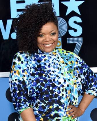Actor Yvette Nicole Brown attends the 17th annual BET Awards at Microsoft Theater in Los Angeles on June 25, 2017. The ceremony celebrates achievements in entertainment and honors music, sports, television, and movies released between April 1, 2016 and March 31, 2017.  LAP20170625056 CHRISTINExCHEW