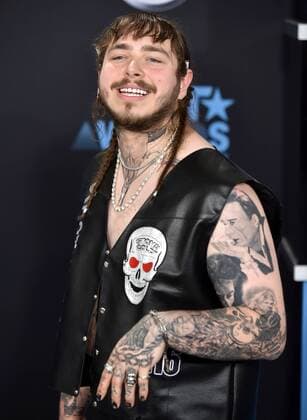 Rapper Post Malone attends the 17th annual BET Awards at Microsoft Theater in Los Angeles on June 25, 2017. The ceremony celebrates achievements in entertainment and honors music, sports, television, and movies released between April 1, 2016 and March 31, 2017.  LAP20170625172 CHRISTINExCHEW