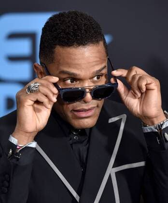 Singer-songwriter Maxwell attends the 17th annual BET Awards at Microsoft Theater in Los Angeles on June 25, 2017. The ceremony celebrates achievements in entertainment and honors music, sports, television, and movies released between April 1, 2016 and March 31, 2017.  LAP20170625221 CHRISTINExCHEW