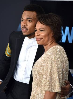 (L-R) Chance the Rapper and Lisa Bennett attend the 17th annual BET Awards at Microsoft Theater in Los Angeles on June 25, 2017. The ceremony celebrates achievements in entertainment and honors music, sports, television, and movies released between April 1, 2016 and March 31, 2017.  LAP20170625268 CHRISTINExCHEW