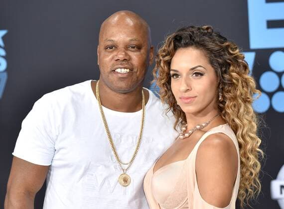 Rapper Too Short (L) and guest attend the 17th annual BET Awards at Microsoft Theater in Los Angeles on June 25, 2017. The ceremony celebrates achievements in entertainment and honors music, sports, television, and movies released between April 1, 2016 and March 31, 2017.  LAP20170625376 CHRISTINExCHEW
