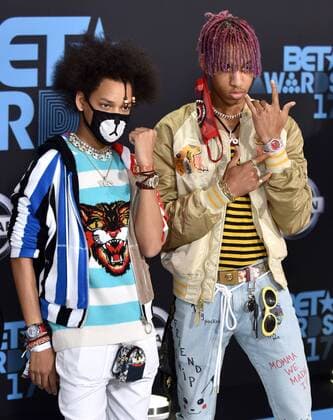 (L-R) Ayo & Teo attend the 17th annual BET Awards at Microsoft Theater in Los Angeles on June 25, 2017. The ceremony celebrates achievements in entertainment and honors music, sports, television, and movies released between April 1, 2016 and March 31, 2017.  LAP20170625508 CHRISTINExCHEW
