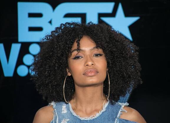 June 25, 2017 - Los Angeles, California, U.S - Yara Shahidi at the 2017 BET Awards 17 held at the JW Marriot in Los Angeles, California on Sunday June 25, 2017. Los Angeles U.S. - ZUMAp124 20170625_zaa_p124_056 Copyright: xJavierxRojasx