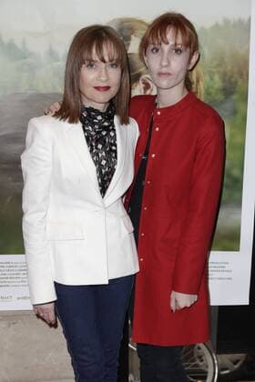 Isabelle Huppert et Lolita Chammah CELEBRITES : Avant Premiere du film Barrage - Paris - 29 06 2017 GwendolineLeGoff Panoramic 